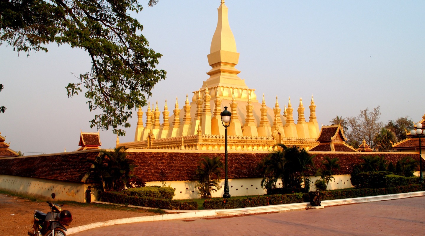 Golden pagoda 142254